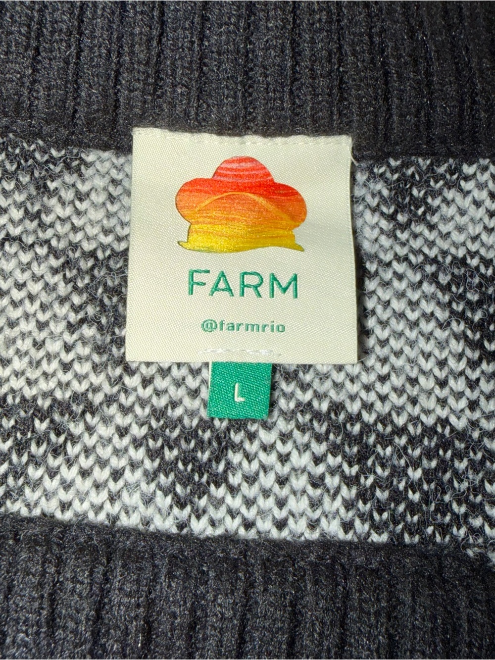 Farm Rio Women's Deco Knit Sweater Size Large Crop Black White Abstract - Picture 4 of 9